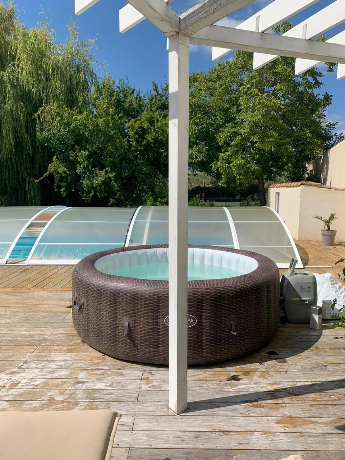 Maison Piscine A 3' De La Mer. Yves Номер фото